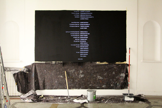 The End, 2015, vidéo N&B projetée sur fond noir, muet.
Exposition collective : Les Bords Perdus, Isdat, Toulouse. 
Commissariat : Yoann Gourmel 
